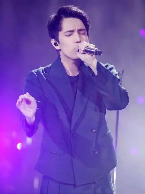 有没有长的帅唱歌又很好的男明星