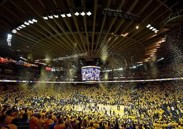 金州勇士队的主场有许多华人和亚裔面孔这是为什么