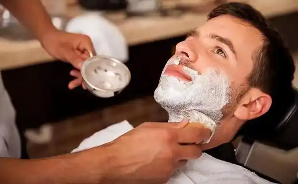 男性刮胡子频率高,说明了什么?与寿命有何关系?用科学告诉你