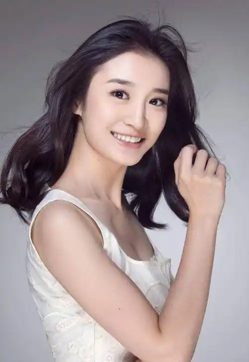 戴明明的扮演者是演员林好,林好在剧