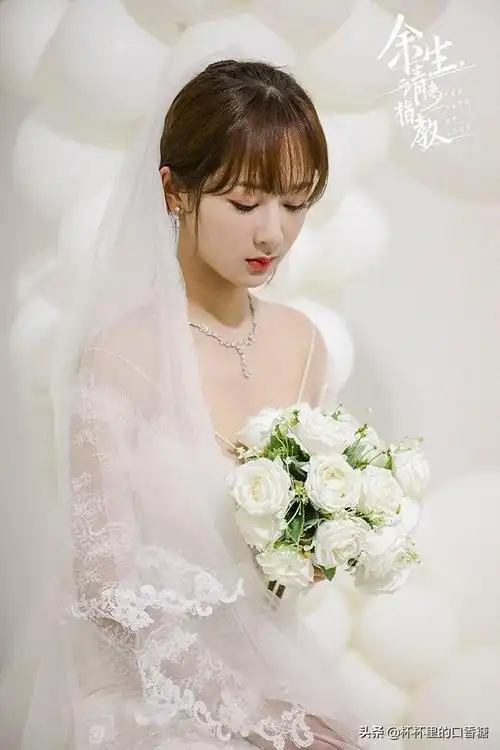 明星新娘发型图片大全(10位女星婚纱造型推荐)(4)