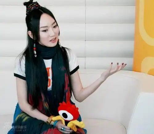 图文:萨顶顶新浪专访--独家对话新浪_影音娱乐_新浪网