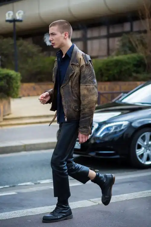 贝克汉姆父子都爱穿