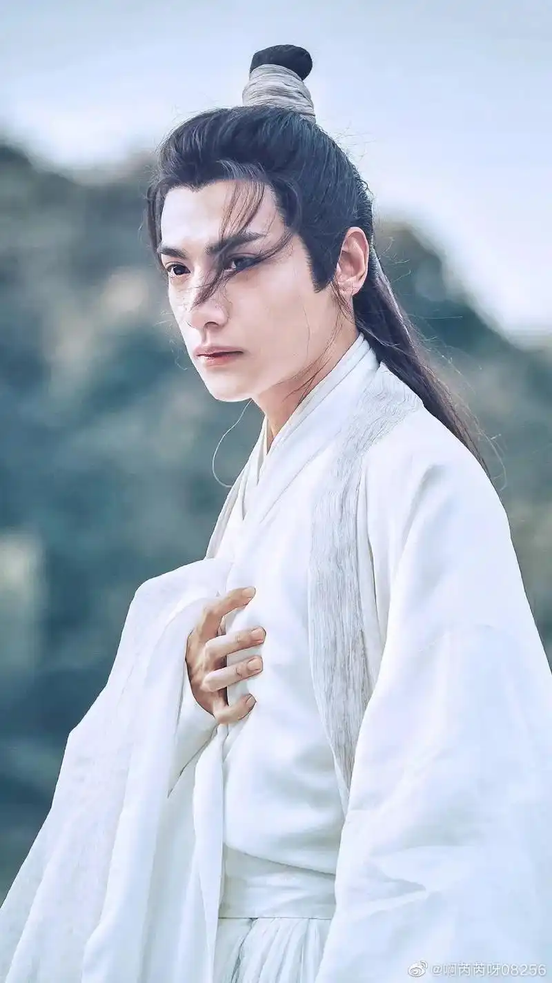 罗云熙高清美图 #润玉 #好图分享 #热爱可抵岁月漫长 还 - 抖音