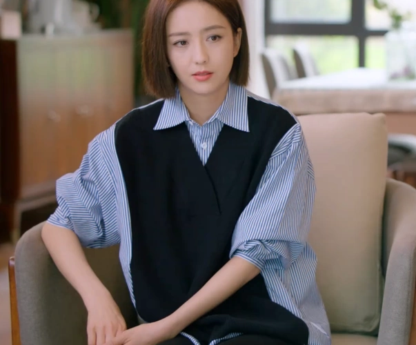 爱的厘米佟丽娅关雨晴同款衣服条纹拼接针织衬衫