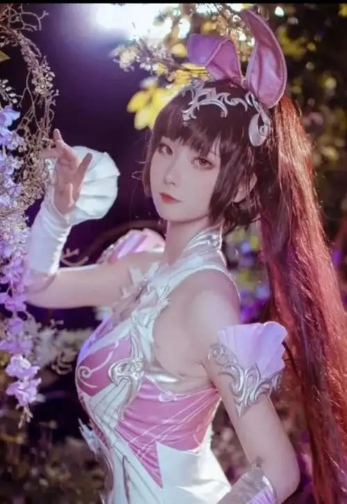 《斗罗大陆》真人版小舞壁纸!第二期!