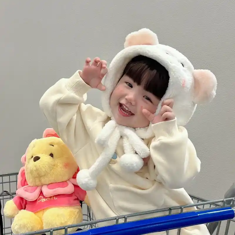 哟嚯～冬日奶乎乎的小可爱93.#骗你生女儿 #人类幼崽 #甜 - 抖音