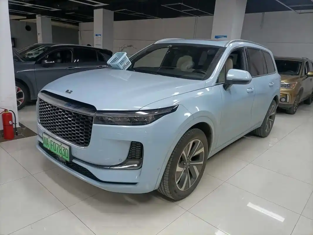 【车辆名称】2021款 理想one 增程6座版  - 抖音