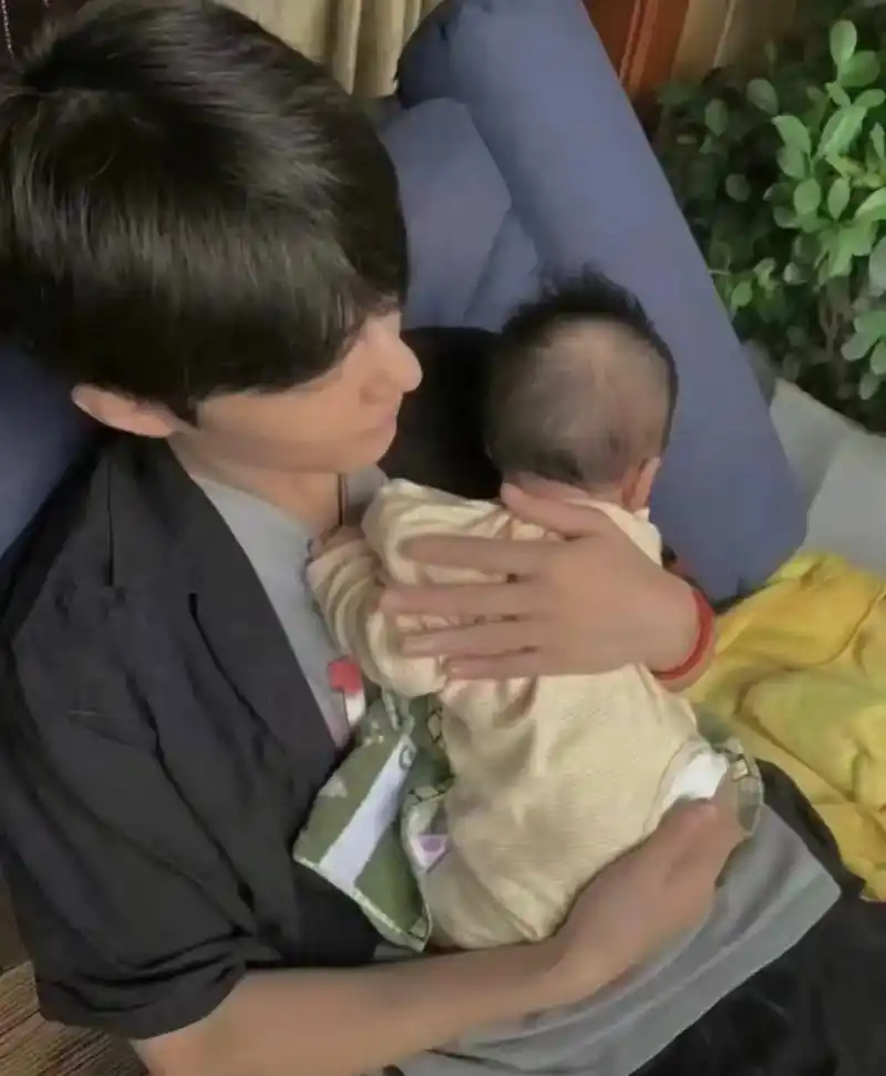 当爹地和爸比分别带琑琑时#博君一肖 #王一博 #肖战#琑儿 - 抖音