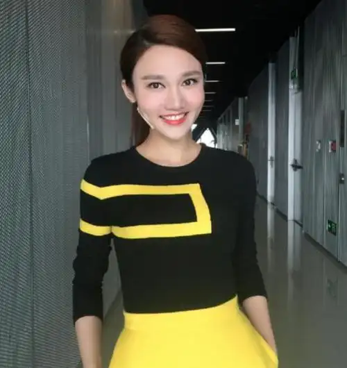 龙洋35岁没房没车没存款被称央视穷鬼择偶标准高到离谱