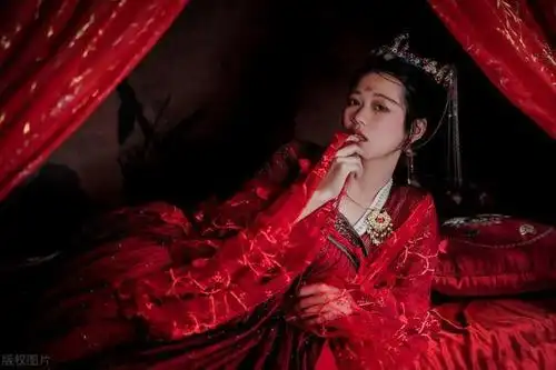 伯邑考之死真的与妲己有关?周文王为什么舍他而立姬发为太子?