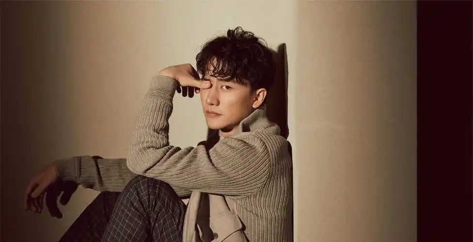 重大革命题材电视剧《上甘岭》杀青,二十位明星加盟,厚重震撼_黄轩