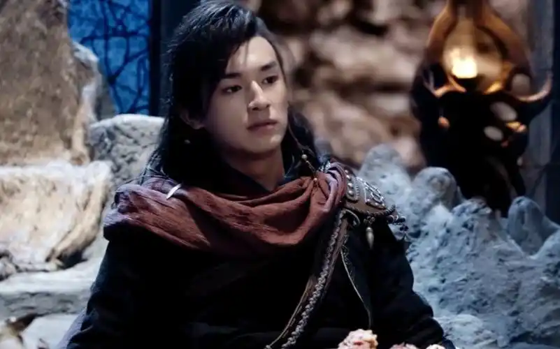 【杨旭文】可盐可甜转头抬眸合集