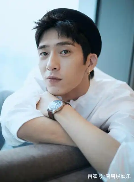 井柏然好帅好阳光可爱,最清秀的男星