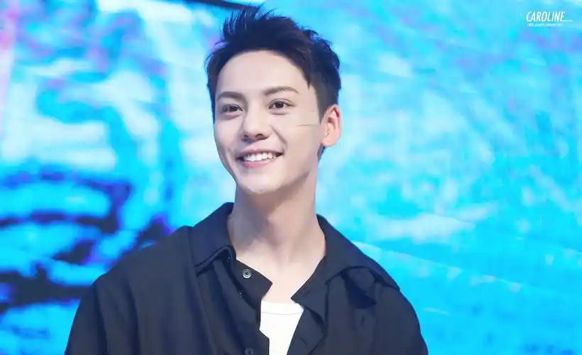 最想见陈伟霆,看他的笑