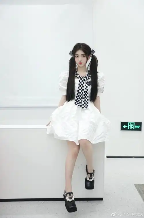 林嘉慧超话96#六一儿童节#来看我的小朋友们了99