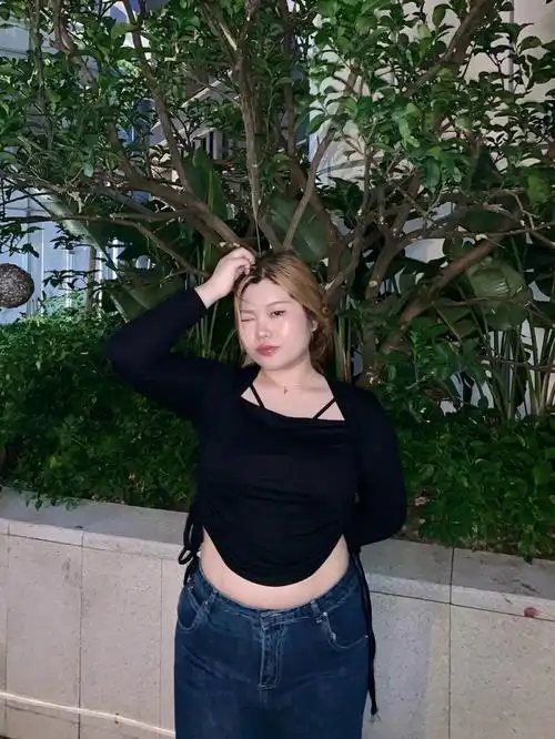 呜呜180斤胖mm穿搭韩系辣妹