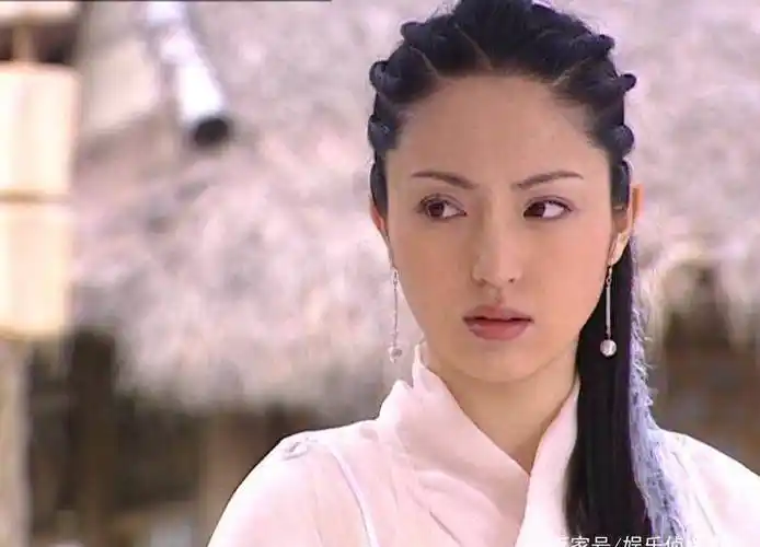 1,《神雕侠侣》中的林朝英,本是女中豪杰,却深爱着王重阳,逼迫对方与