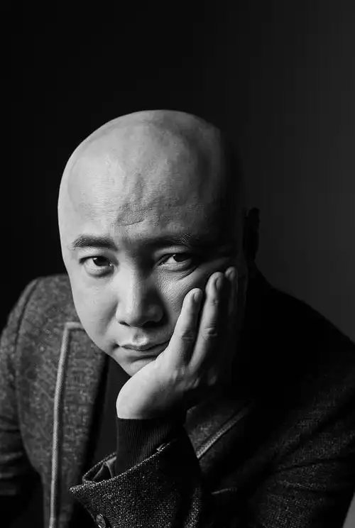 《时尚芭莎》 徐峥