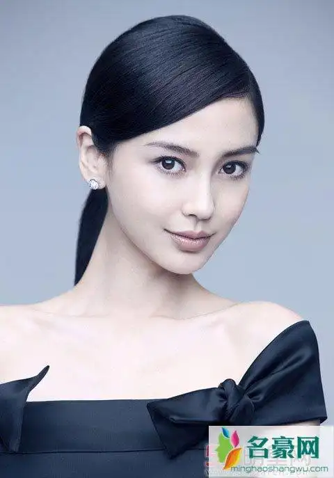 angelababy容貌再起疑云疑似被闺蜜出卖
