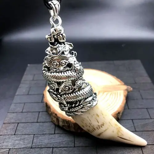 精美仿古做旧骨雕牙雕挂件白铜老虎头镶牙齿吊坠挂饰厂家直销