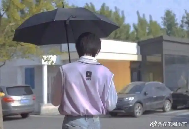 宋亚轩 少年如兰#宋亚轩背影成长向合集～小朋友有在好好长大@时代