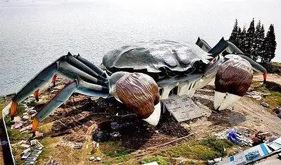 "巨型大闸蟹"在哪里亮相?