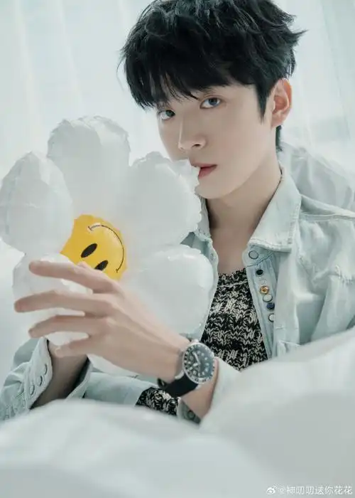 张嘉元熠熠星途廿一生辉#zjy#张嘉元#这个小可爱我又想你啦快乐患计