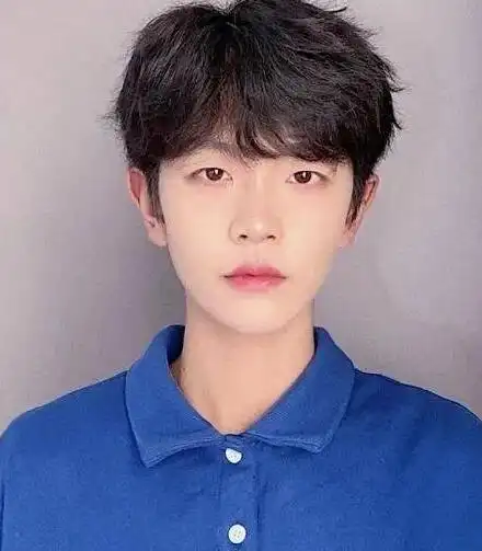 2021年男士中长发型,给你想要的风度与帅气_发型造型_宝妈时尚生活网