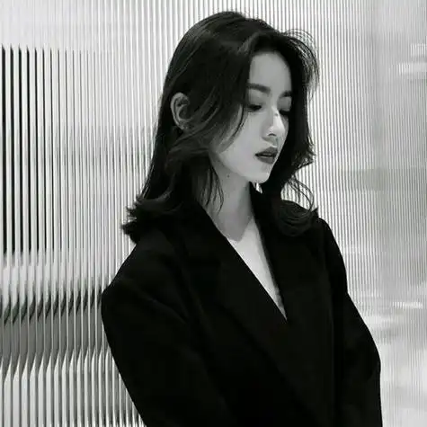 女生西装头像高清 女生头像图片大全 -【爱个性】