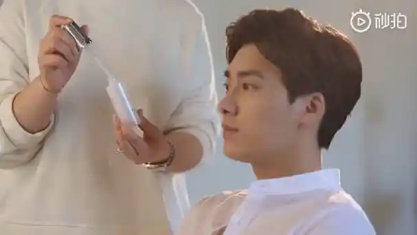 皮肤最好的宝宝@李易峰#峰回路转冲冲冲#疯疯爱峰峰已疯疯的微博视频