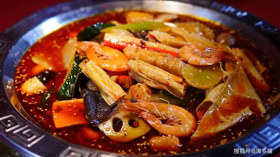 分享海口美食吾红餐吧一家好吃999的五星级麻辣烫店