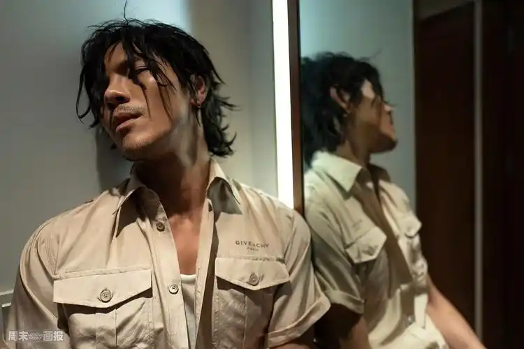 向佐这套图怎么样,算不算小说脸