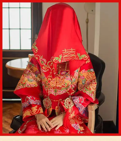 婚庆用品中式红盖头新娘结婚头纱盖头大红色绸缎刺绣双层喜字盖头