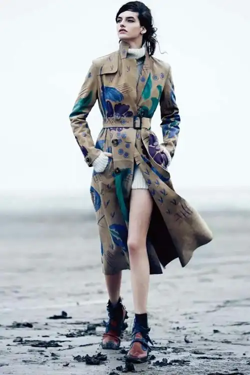 考究的面料,配合百搭的款式,集结街头随意感与秀场精