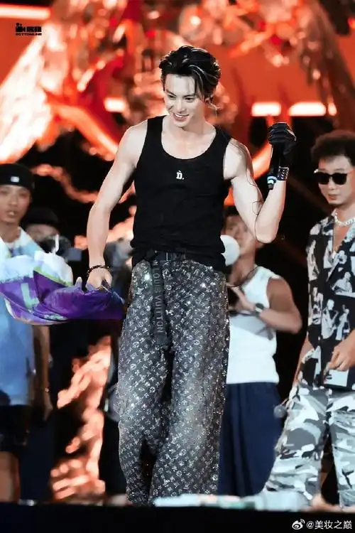 美出圈##王鹤棣