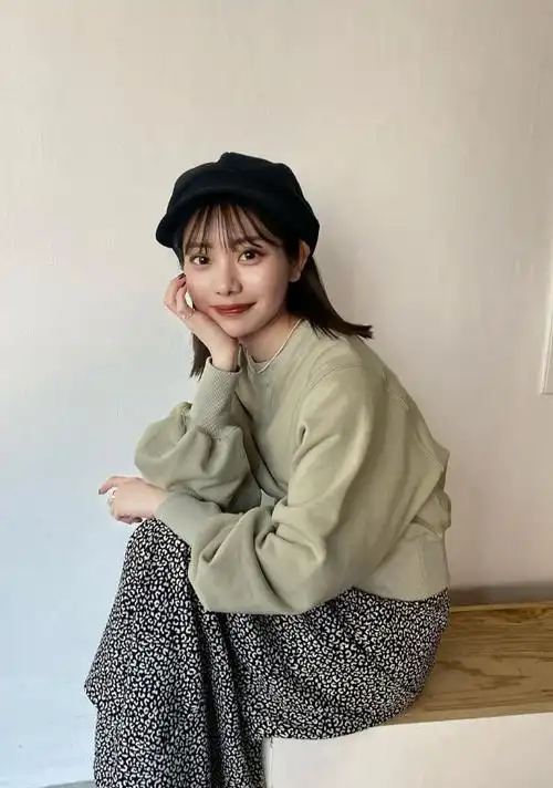 153cm小个子ins时尚博主矮妹穿搭笑起来超甜的小可爱