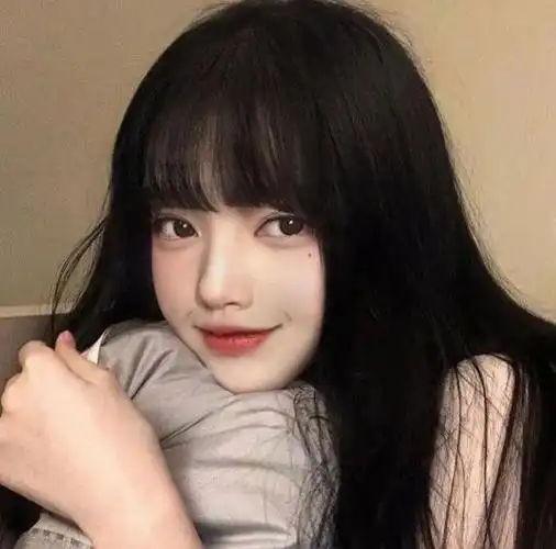 染黑色头发太黑了,有点假的感觉,怎么让