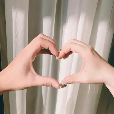 女生手部唯美头像如梦亦如幻