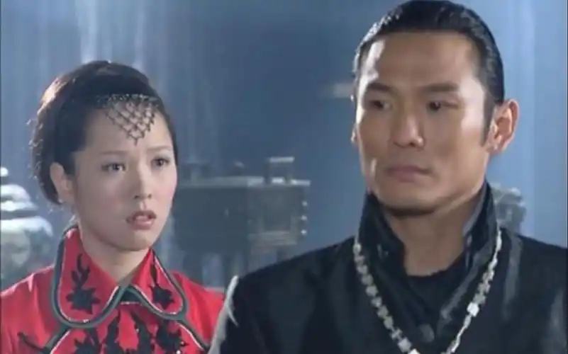 韵音离世,韩诺无心经营当铺.