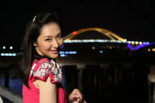 《百万新娘2》涂黎曼演纠结乖乖女