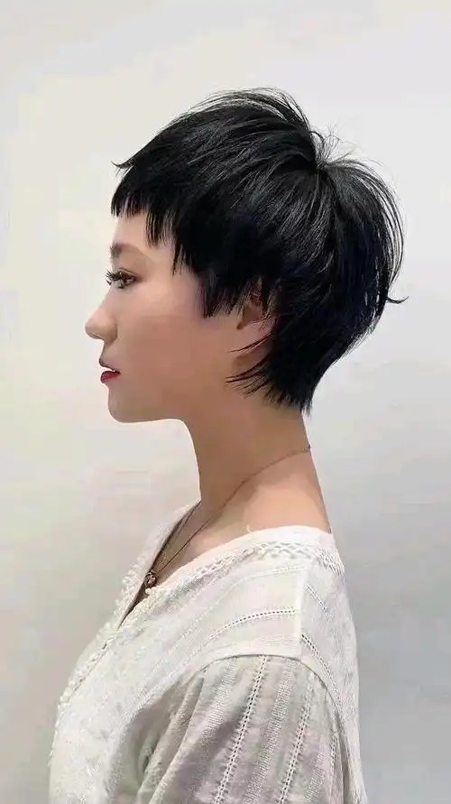 夏季最火女士短发有哪些?15款送给大家,越剪越时尚|发型|直发|卷发|减