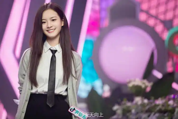 李庚希图楼论发型的匹配度多图