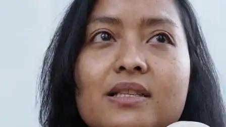 大姐皮肤黝黑, 还长的丑, 简单上个妆后, 气质立马变的不一样了