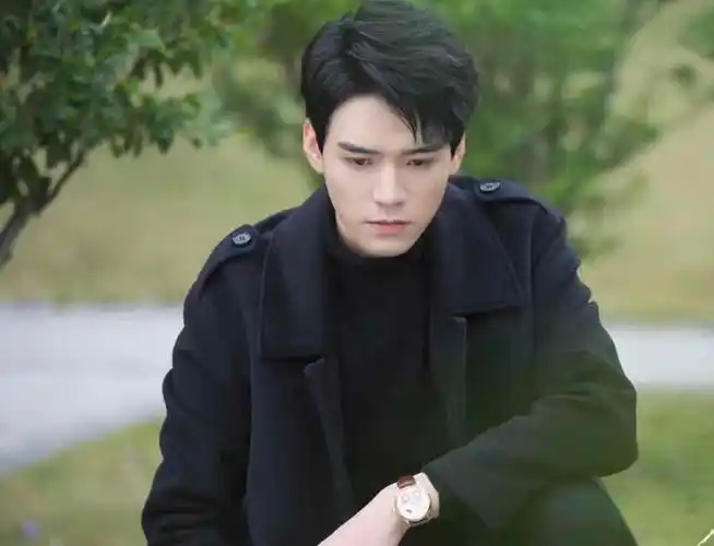 龚俊被骗成的18线艺人