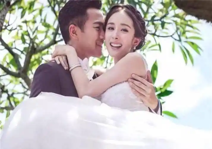 刘丹谈及小糯米近况,杨幂刘恺威婚姻后,女方发展越来越好.