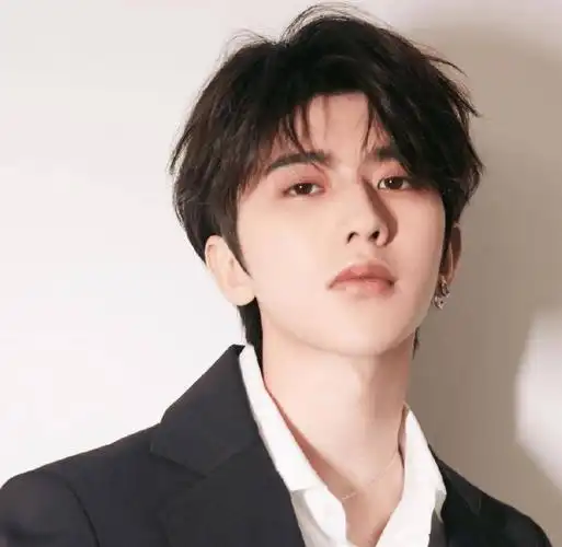 坤坤:让你笑出腹肌的神秘力量!