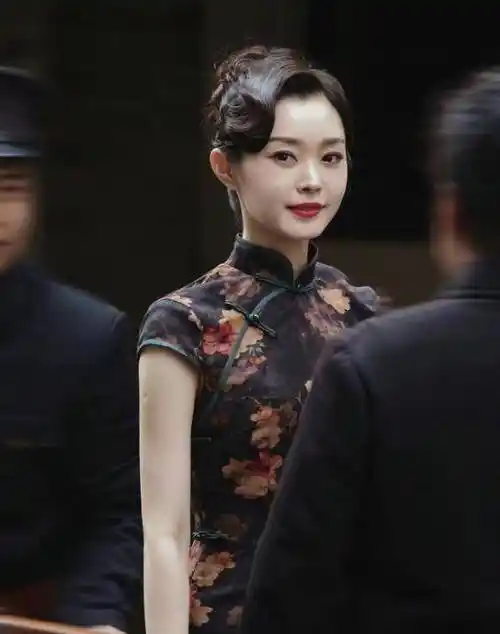 气质完美,女明星穿旗袍,你心中的旗袍女神是谁?_景甜_杨幂_刘亦菲