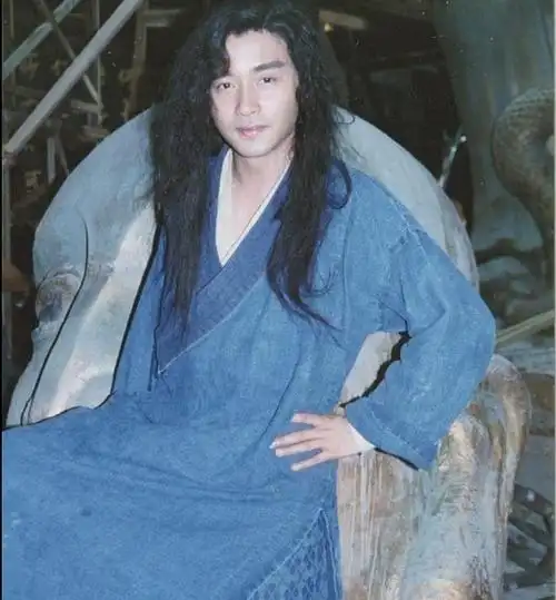 最珍贵的片场照之张国荣林青霞《白发魔女传》