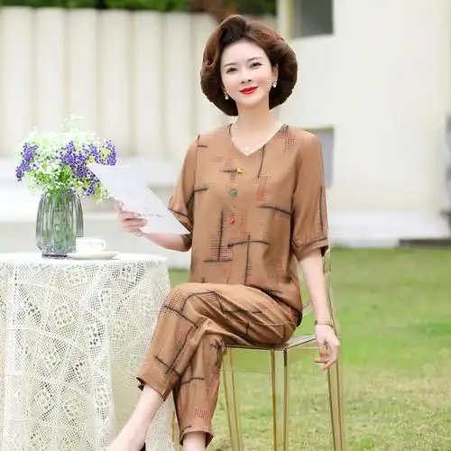 中老年人套装女棉麻2022新款五六十岁中年妈妈夏装短袖两件套洋气